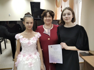 18 декабря в Тюменском колледже искусств состоялся городской конкурс фортепианных ансамблей и аккомпанементов «Музицируем вместе»!