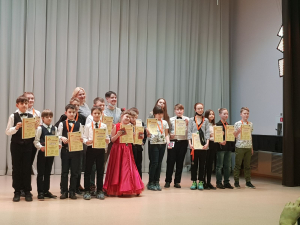 3 и 4 апреля в ДШИ &quot;Гармония&quot; прошел XI Открытый городской конкурс исполнителей на гитаре &quot;Весенний аккорд&quot;.